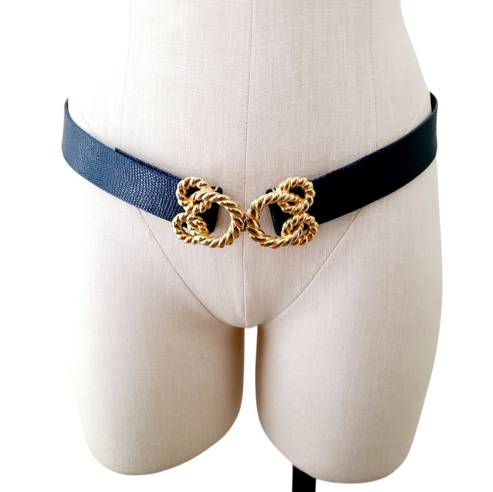 Chic 1990s Blue Lizard Skin Adjustable Belt W Heavy Gold Buckle